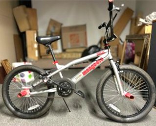 Mongoose Bionic BMX Bicycle RC/CV4