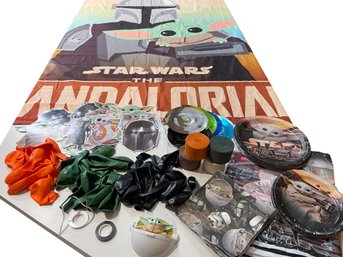 Star Wars Mandalorian Party Decorations Kit & Large Tapestry