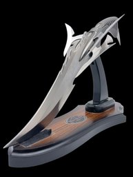 Gil Hibben , 2002 Edition 'tiger Shark'  Knife By United Cutlery .16' Long.