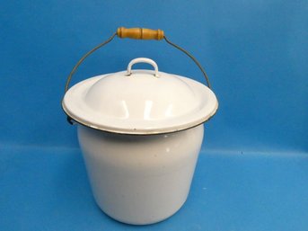 White Porcelain Enameled Chamber Pot With Lid