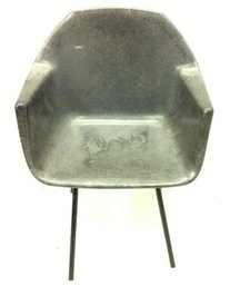 Fiberglass Mid Century Modern Bucket Chair