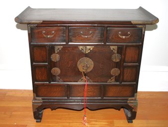 Antique Japanese Tansu Chest