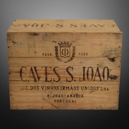 Caves S. Jao Wine Crate Portugal