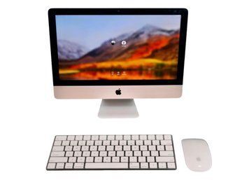 Apple Computer 21.5 Desk Top Monitor Model 1418100-240V 50-60hz 3a