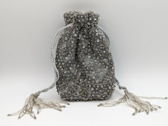 Pretty Silver Evening Purse With Sequins