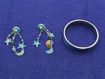 Extremely Attractive Silver / Blue Bangle And Blue Drop Earrings