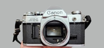 Vintage Canon AT-1 W/attachments & Case