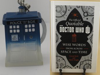 Dr Who Collection-Funko Dr Who Tardis Keychain 2009 And  The Official Quotable Doctor Who Hardcover