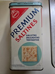 Vintage 1950's Premium Saltines Cracker Tin