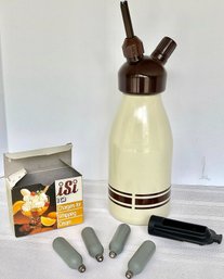 MCM Kayser Whipped Cream Dispenser Plus 4 Chargers In Original Box
