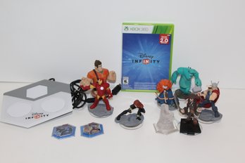 Disney INFINITY: Marvel Super Heroes (2.0 Edition) Video Game Starter Pack - Xbox 360 With Extra Characters
