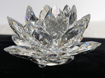 Swarovski Crystal 4' Otus Flower/lilly Pad Candle Holder Swan Logo On Base