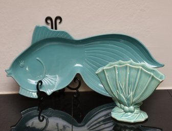 McCoy 'Fan' Ceramic Vase Circa 1950s With Green Beta Fish Ceramic Platter