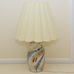 Marble Swirl Ceramic Lamp With Lattice Shade