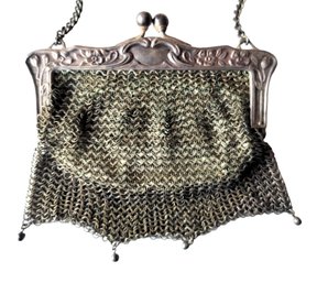 Antique Circa 1880s German Silver Art Deco Knit Mesh Chain Evening Bag Purse