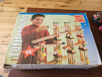 137 - HEROS No 3862 (Germany) Large Construction Roll-A-Ball Wooden Building Toy Set Made In Germany