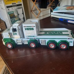 #16 - 2013 Hess Flatbed Truck In Excellent Working Condition. Tested With 2 'C' Batteries (not Included)