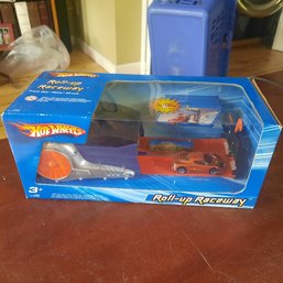 #136 - Hot Wheels Roll Up Raceway With Lotus Hot Wheels Car - NEW In Box