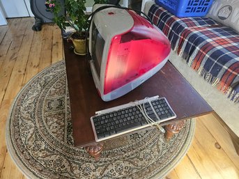 #40: Vintage 1998 Hot Pink Strawberry APPLE Imac Computer With Keyboard