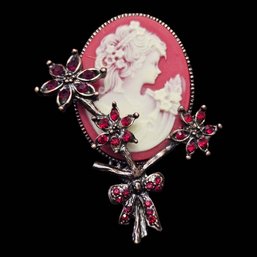 Beautiful Vintage Carved Victorian Cameo Red Rhinestone Brooch