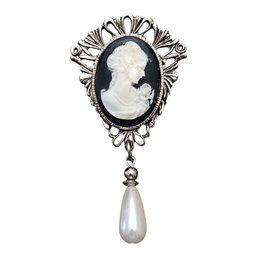 Vintage Carved Victorian Cameo Pearl Dangle Brooch