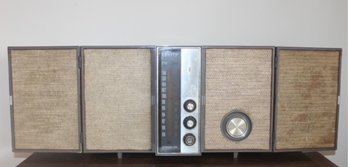 Vintage Zenith MK2500 AM / FM Stereo Radio Receiver - Works!