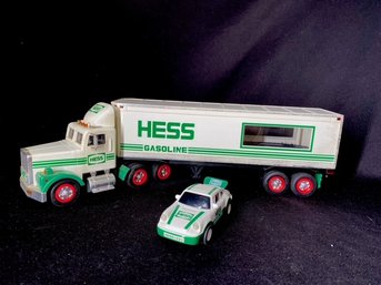 Vintage 1992 Collectable Hess Truck