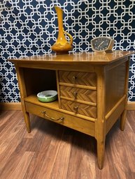 Vintage MCM Tomlinson Sophisticates Quirky Accent Table/nightstand