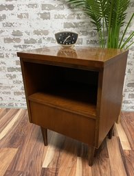 Vintage Mid Century Trimline Gunstock Single Drawer Nightstand