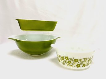 Trio Of Vintage Pyrex Green Daisy & Verde Pieces