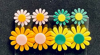 Pairing Of Mod Flower Power Plastic Drop Daisy Earrings