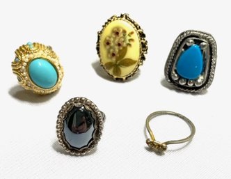 Collection Of 5 Estate Rings