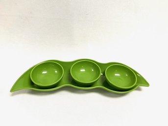 3 Peas In A Pod Serving Platter