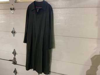 (Drizzle )trench Coat Great Shape, Removable Liner