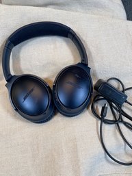 Bose QC35 In Very Good Condition Pad Are Clean