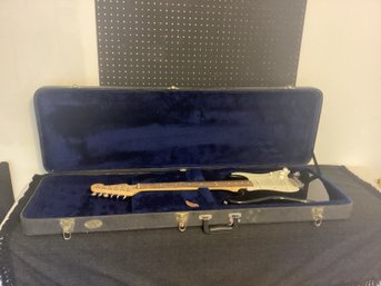 (Fender Stratocaster Guitar) & (Terrapin Case) In Great Shape, Orignally Bought Together.