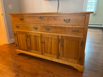 Buffet 541-r, Fine Furniture Made And Sold By E.A. Clore Sons, Inc, Madison, Virgina 60x20x36in