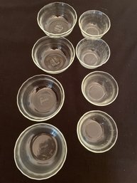 8 Piece Pyrex Glass Bowls