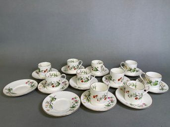 Minton China Tea Cups & Saucers With Gold Rim