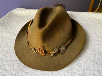 Swiss Geneva Austrian Alps Felt Wool Hiking Hat With Pins Small