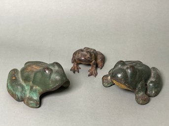 Cast Iron Frogs