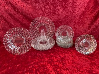 Pretzel Pattern Depression Glass Plates,  Two Sizes, Six Medium 8in And Seven Small 6in