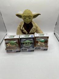 Star Wars Yoda & Mandalorian Grogu Bounty Figures
