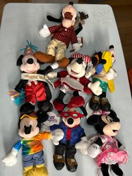 7 Walt Disney Resort Plush Beanie Dolls