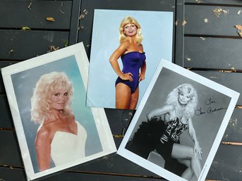 Loni Anderson Pin Up - Signed 1964 Loni Anderson 8 X 10 With  2 8 X 10 Glossy Photos