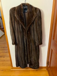 WOW Mink Christian Dior Fourrure Furrier Coat Womens XL Shoulder 20 Length 52 Sleeve 25 To Top Of Shoulder