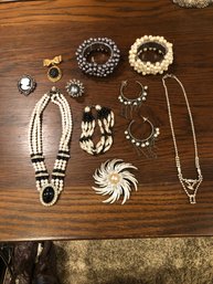 Costume Jewelry, Some Signed - Lot 2