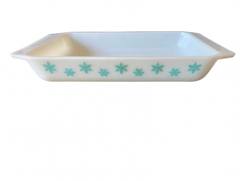 Pyrex Baking Dish 548- 1.1/4 Qt