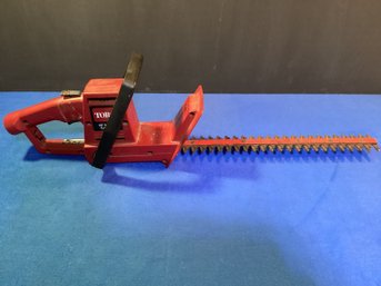 Toro 18 Inch 2.6 Amp Hedge Trimmer Will Fit Any Extension Cord Universal., Works Great Was Tried