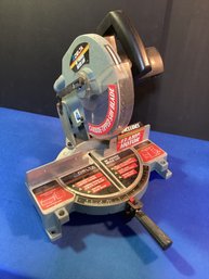 Delta 10 Inch Miter Saw (like New )in Excellent Shape (carbide Tipped Blade)